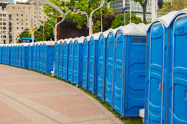 Best Portable Toilets for Parks and Recreation Areas  in Jourdanton, TX